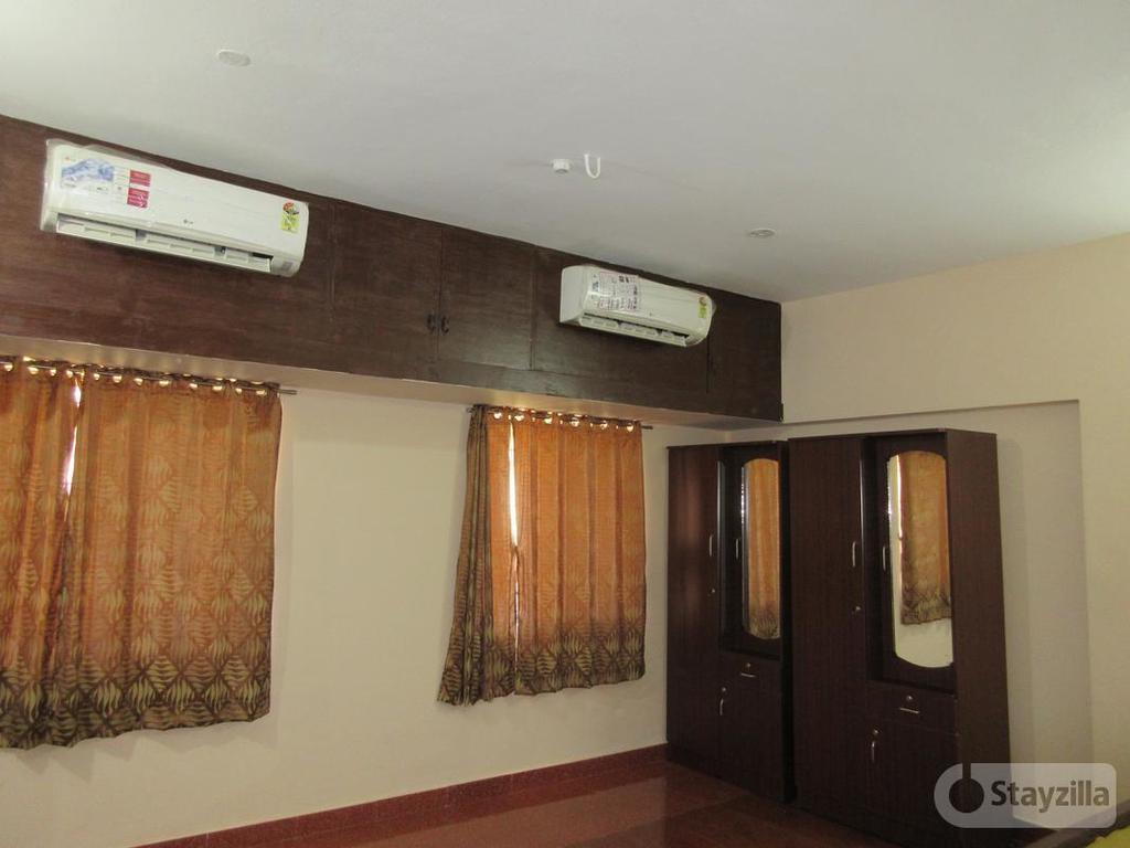 Navagraha Homestay Kumbakonam Exterior foto